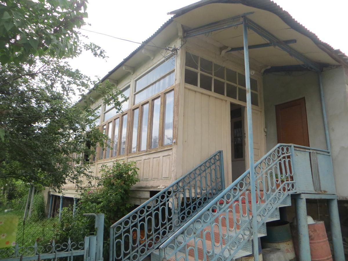 Marina Chartolani'S Guest House Mestia Exterior photo